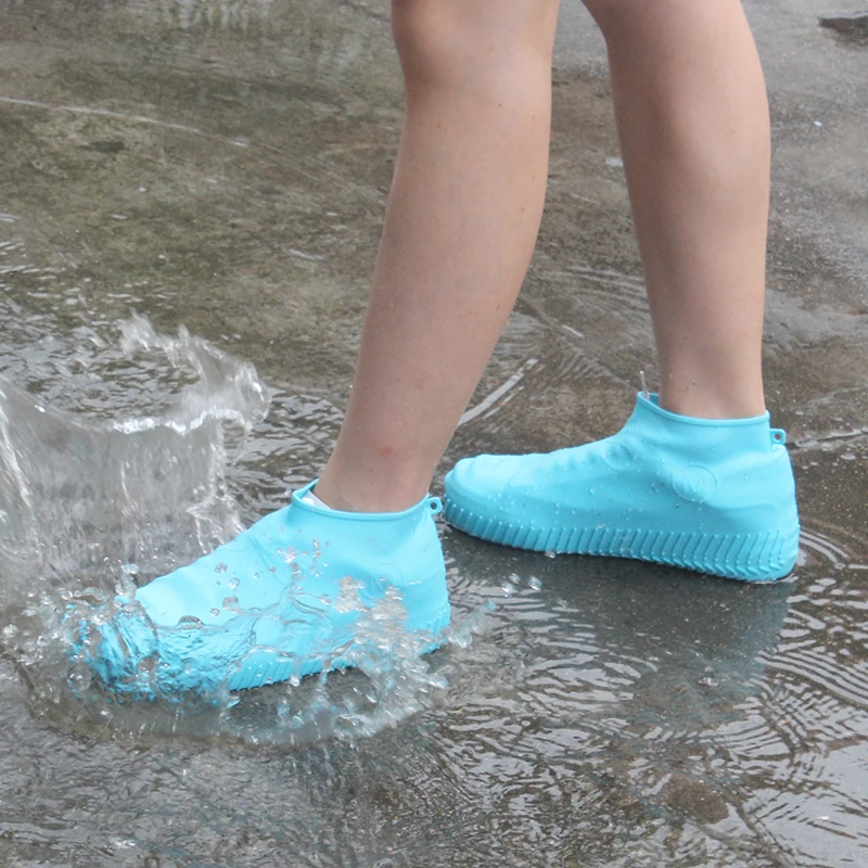 Reusable waterproof silicone rain shoes covers foldable and wearable rain boots