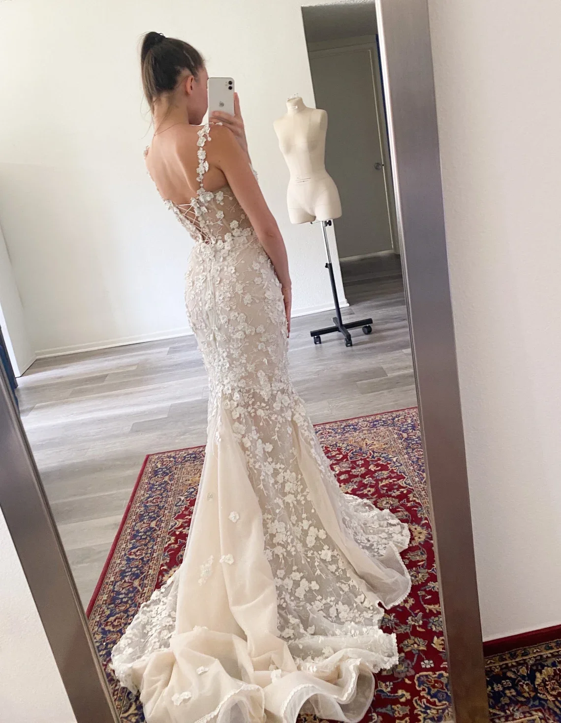 Ruolai ASA051 Vintage Spaghetti Strap Square Collar Flower Lace Appliqued Real Photos Mermaid Wedding Dress