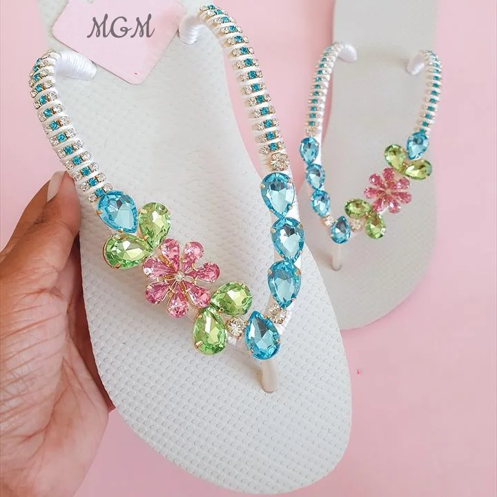 Wedding Flip Flops Summer Beach Wedding Thong Sandals Charming Handmade Rhinestones Bridal Flip Flops