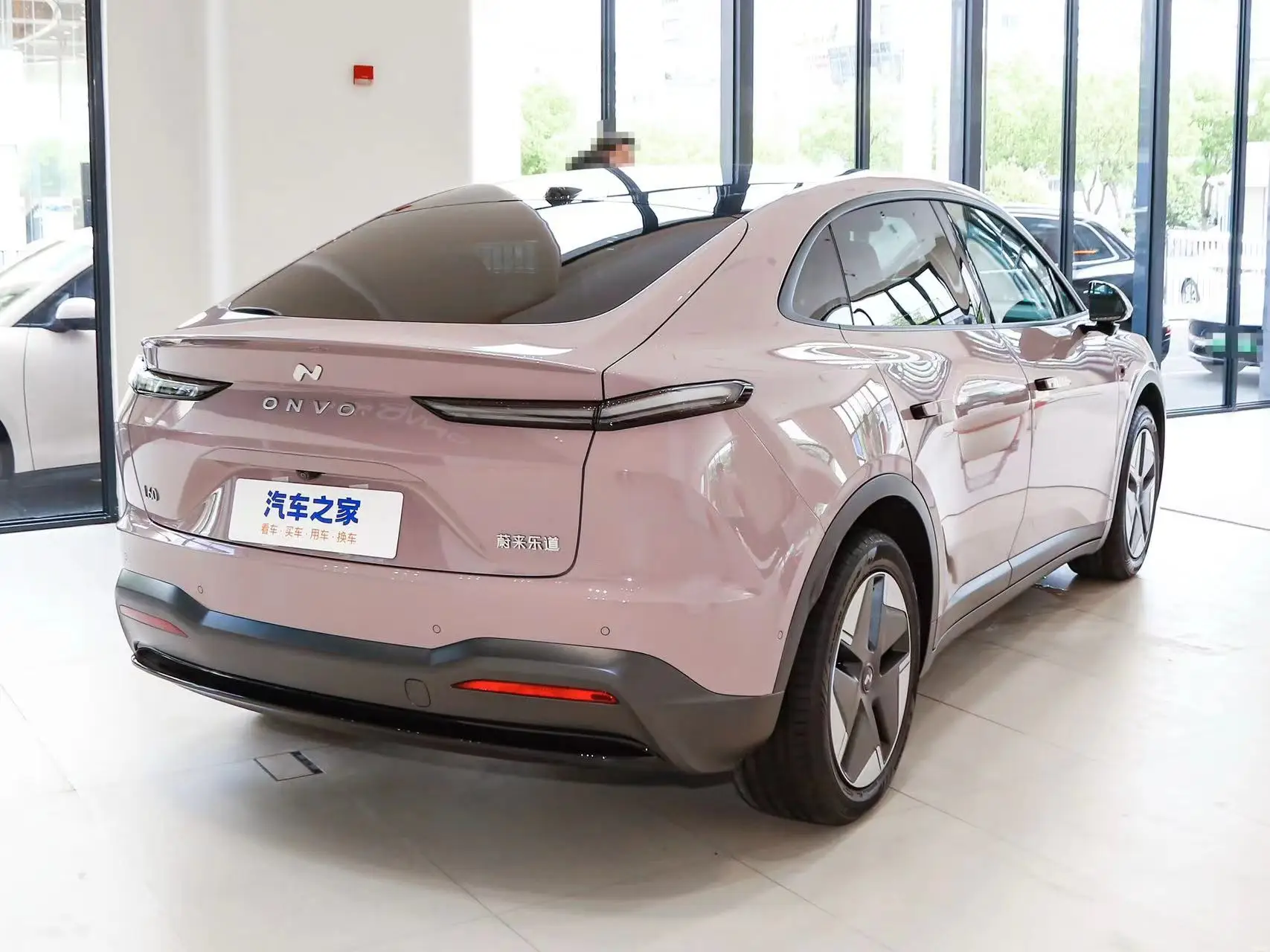 2024 New ONVO ledao auto L60 60kwh Electric car 5 door 5 seat medium size car new used cars  range 555km ONVO ledao auto L60