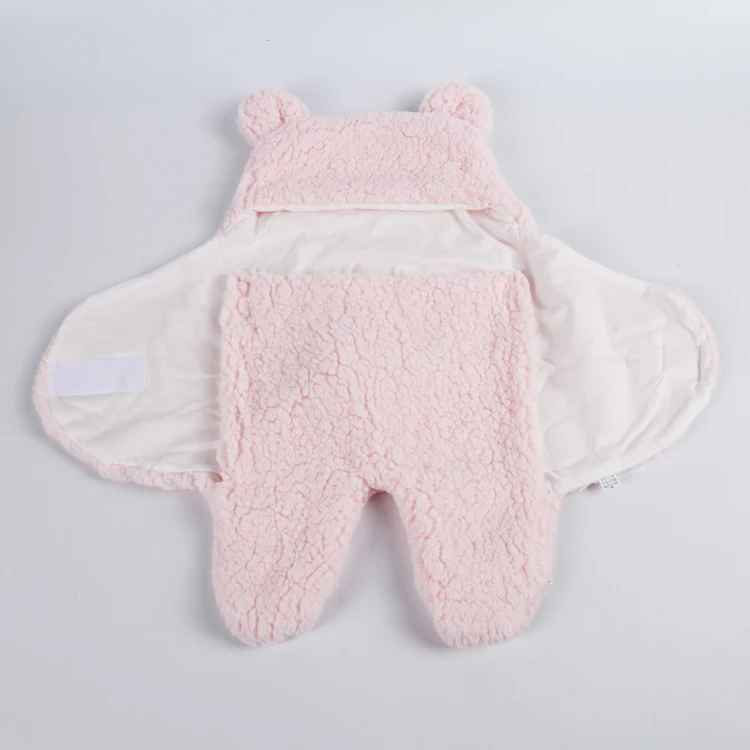 Super soft feel new design OEM service 100% polyester swaddle sherpa baby swaddle bear