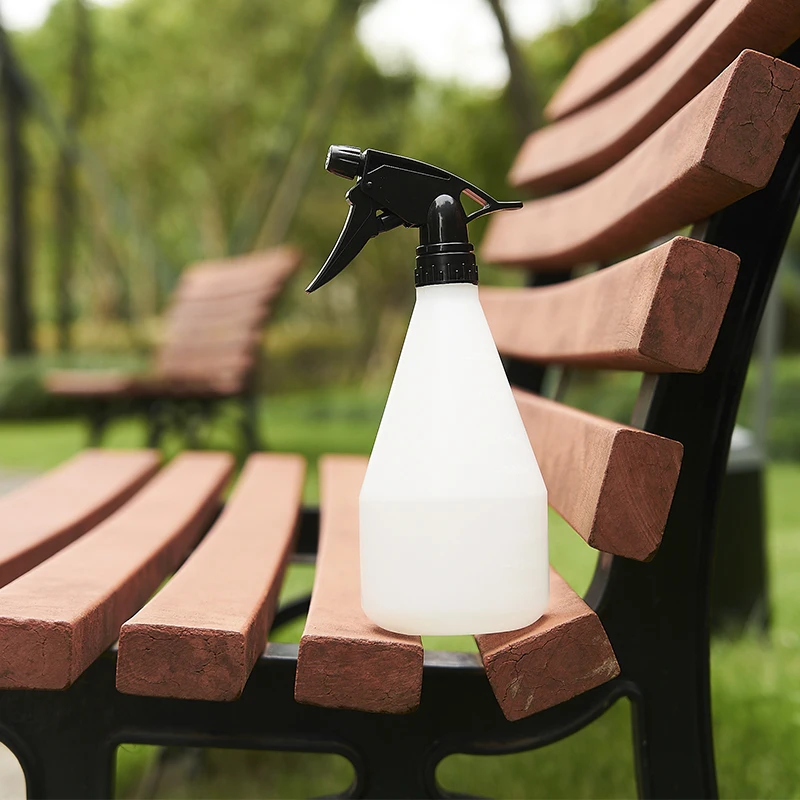 
Hot Sale Plastic Water Bottles Cheap Price 500Ml 750Ml 1000Ml Spray Bottle Empty Plastic Mist Spray Bottles 