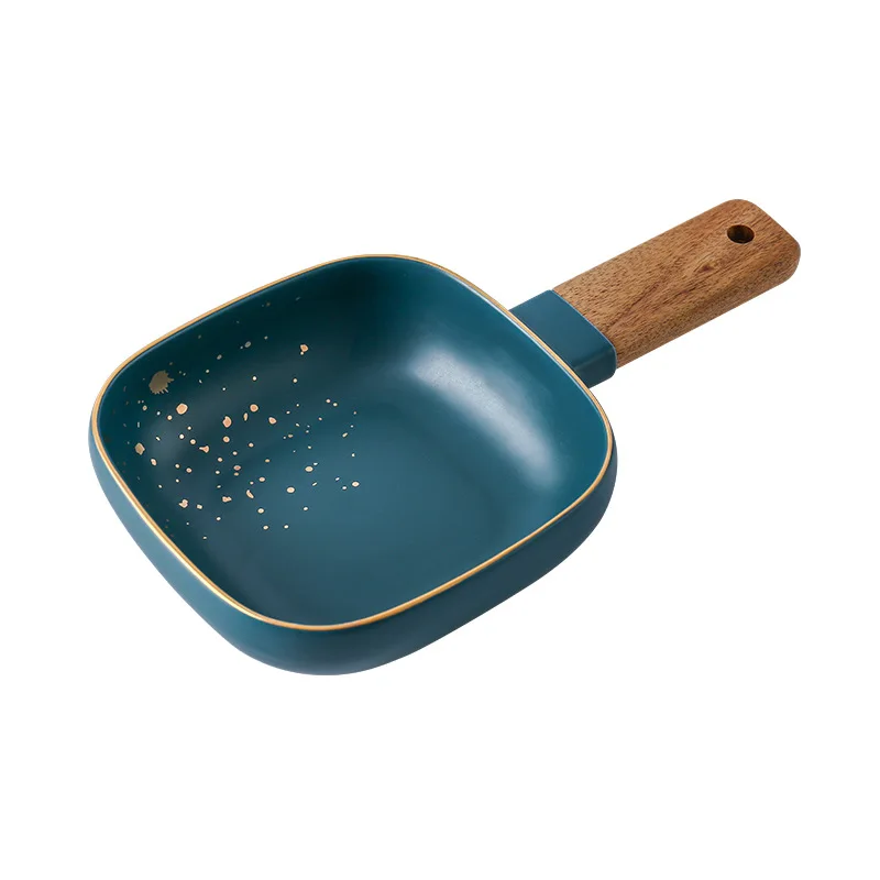 Антипригарная сковорода алюминий с завода оптом металлическая крышка OEM керамическая курица интерьерная плита алюминиевая цветная ручка особенность порошок