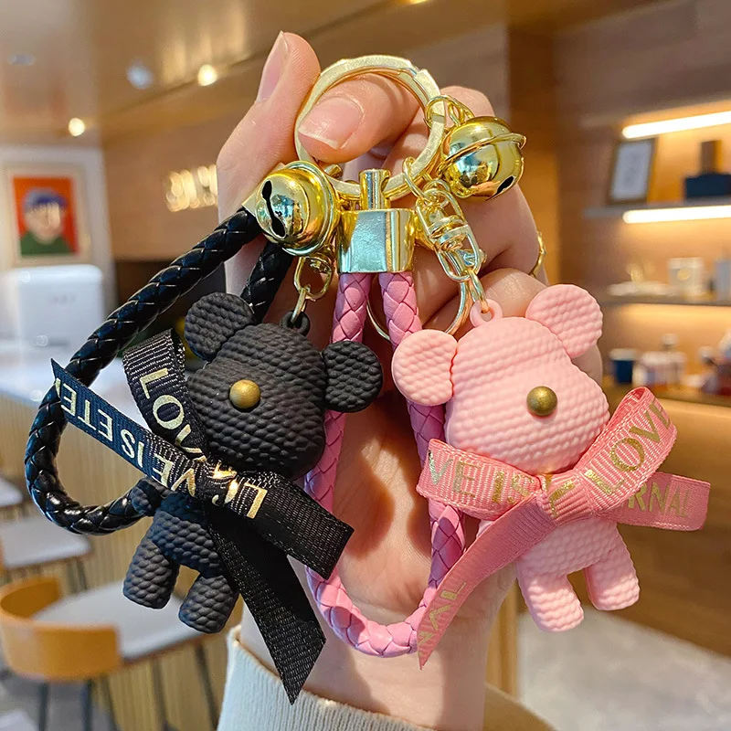 Hot Sale Car Accessories Keychains Gift Cool Metal Key Chains Bags Pendant Cute Bear Keychains