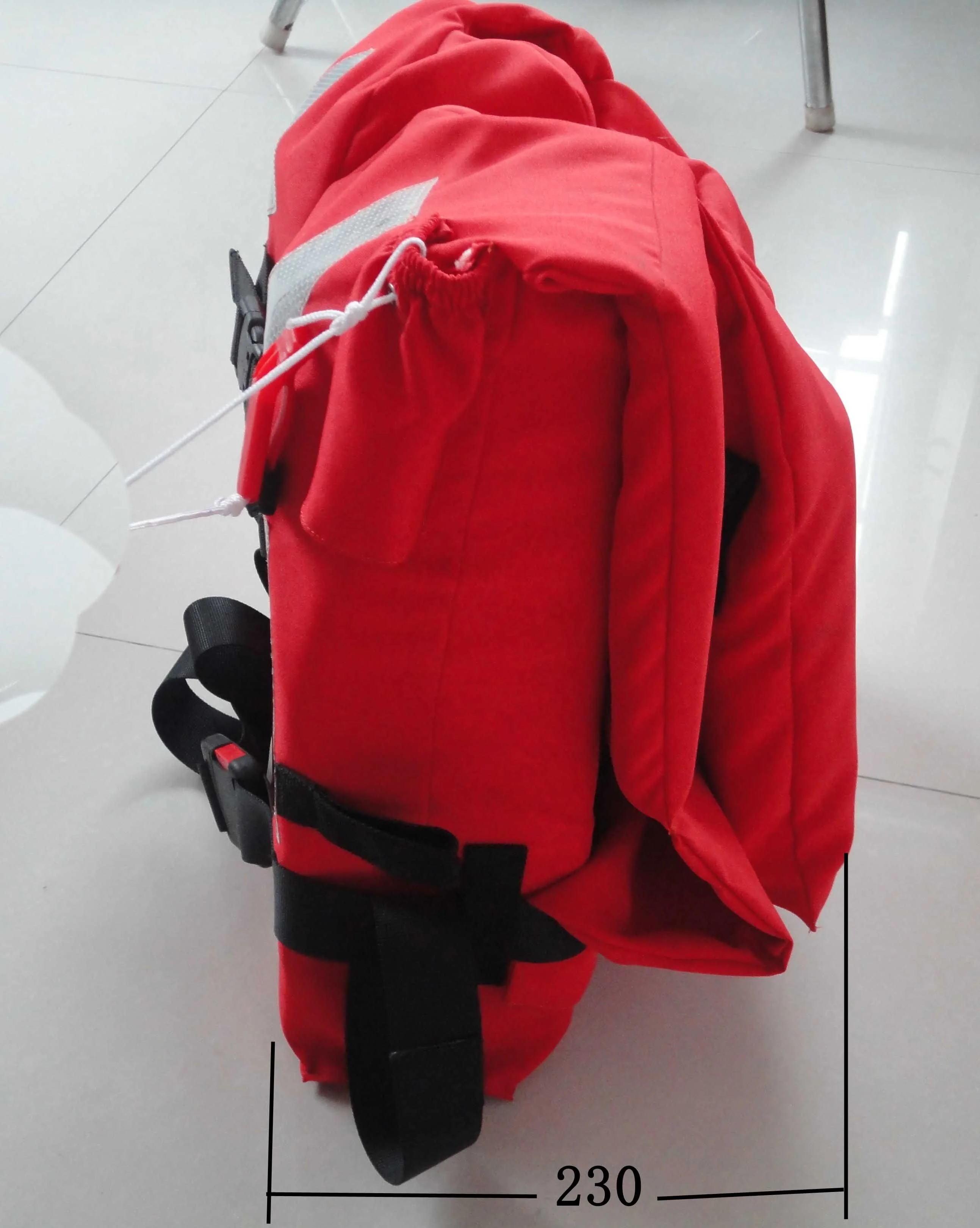 LIFE VEST OR LIFEJACKET