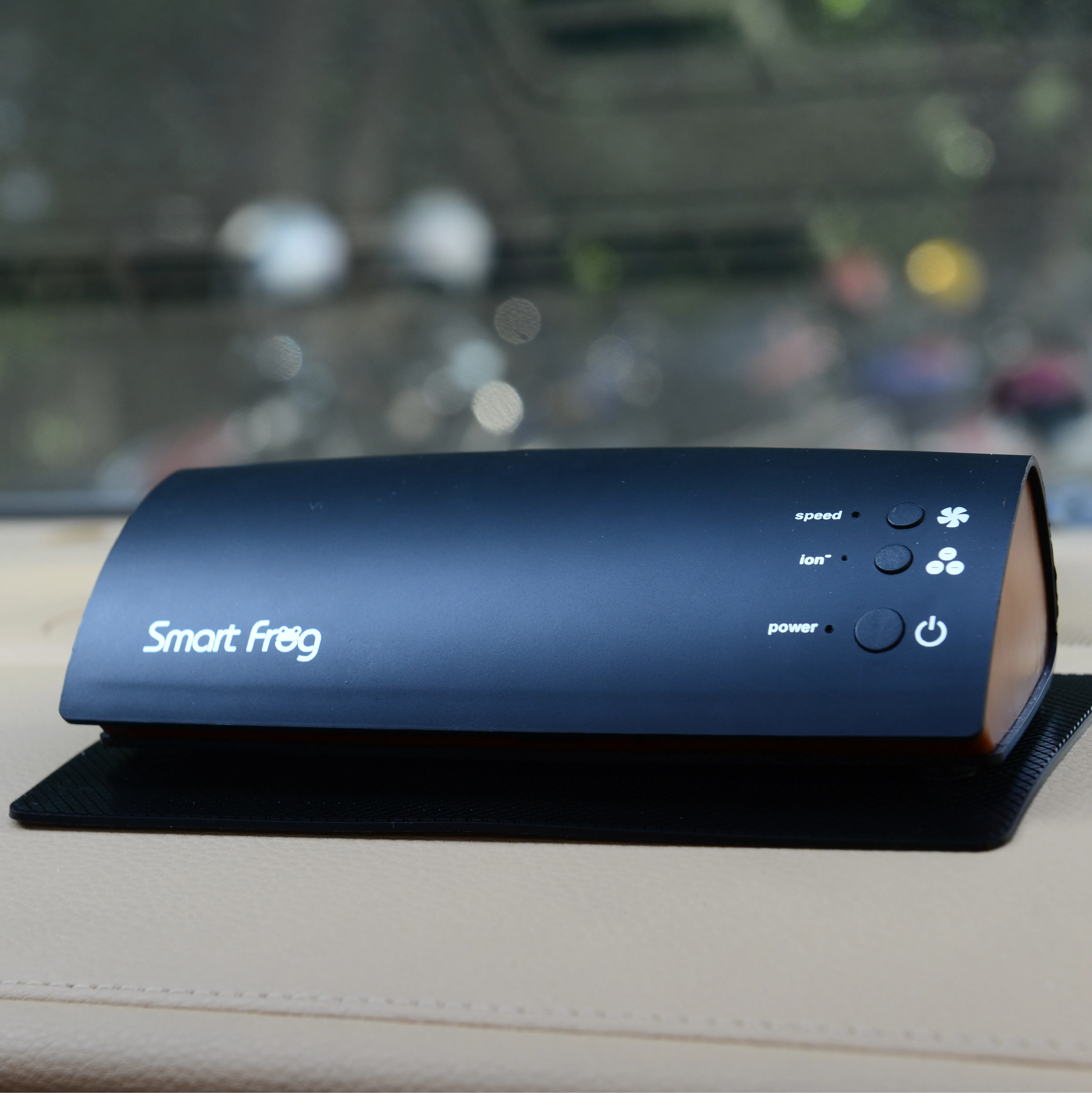 Customized HEPA Filter Air Freshener Portable Mini USB Car Air Purifier