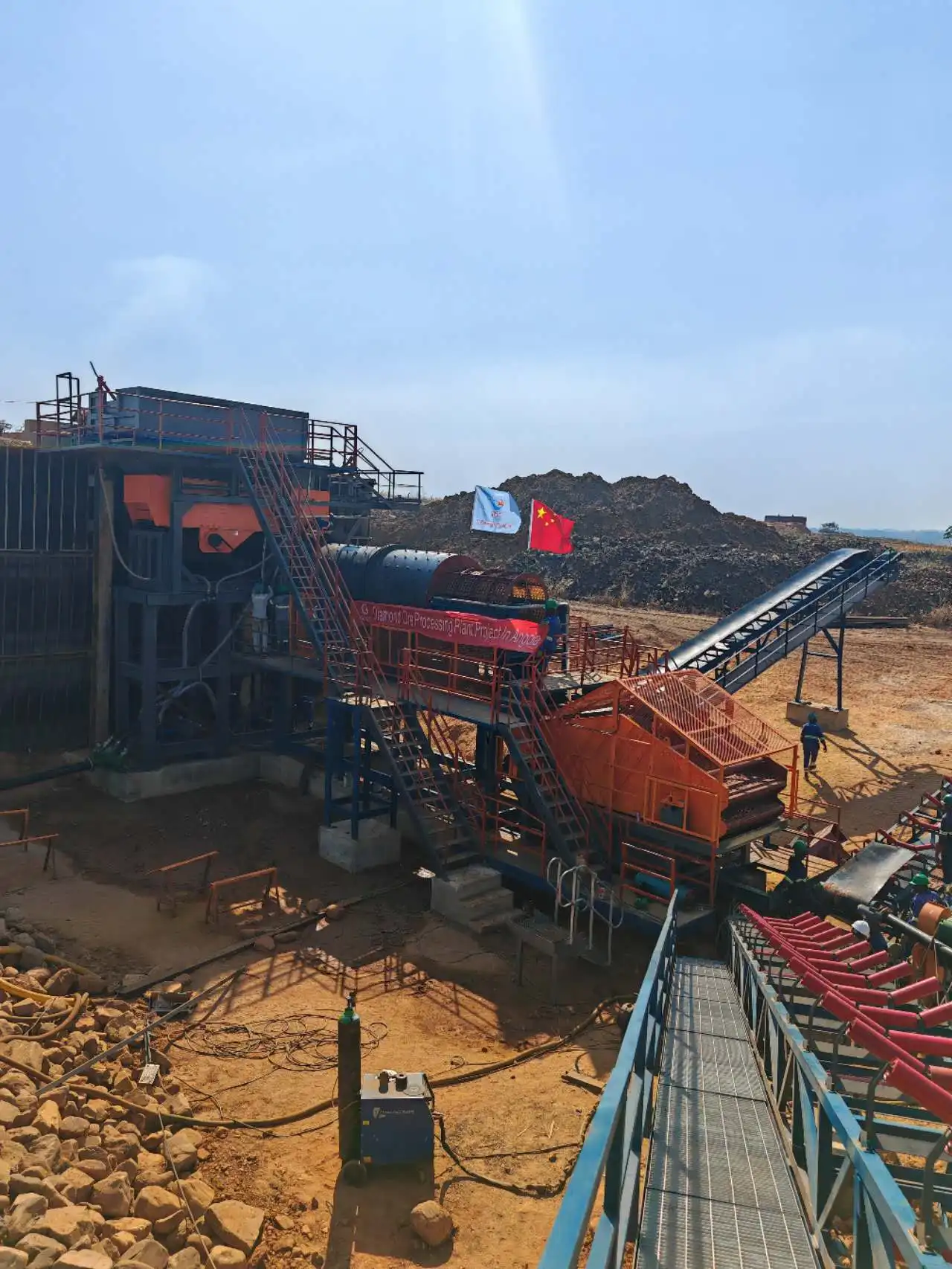 High Recovery 100tph Installed Angola Completely Set Alluvial Diamond Processing Plant Price