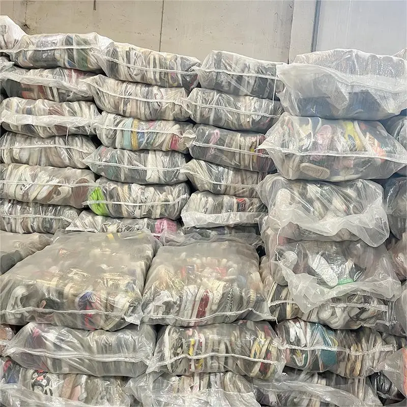 korean style summer first class grade a ladies heels sandal rubber bottom flat heel shoes used bale mixed