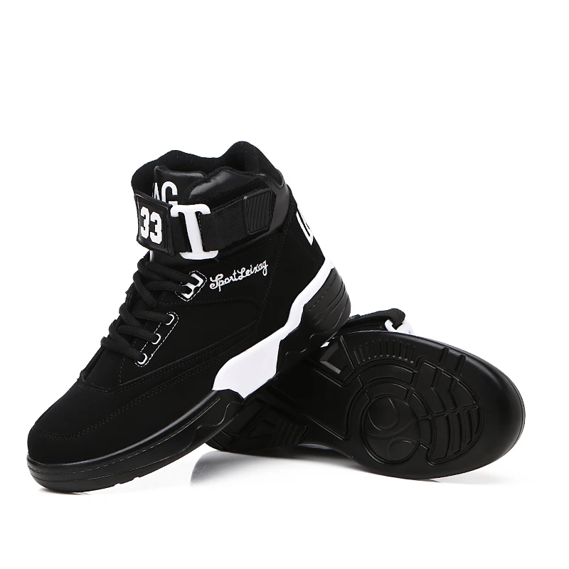 
European station stars with the same style of high-end couples basketball shoes 