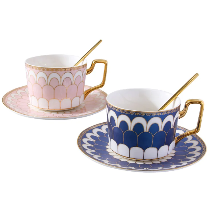 
Royal Classic Elegant Simple Pattern Drawing Golden Rim Coffee Tea Cup Sets With Spoon 