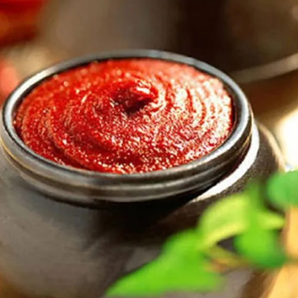 New Pattern Sweet Chilli Sauce Hot Chili Sauce Sriracha Packaged in Box Sachet Bottle for Supermarket Use