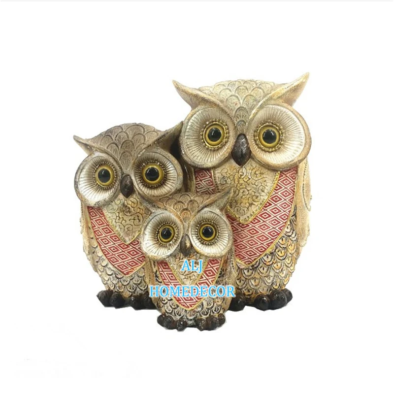 2021 new arrivals OEM custom resin animal figurine fineness colorful small resin figurine
