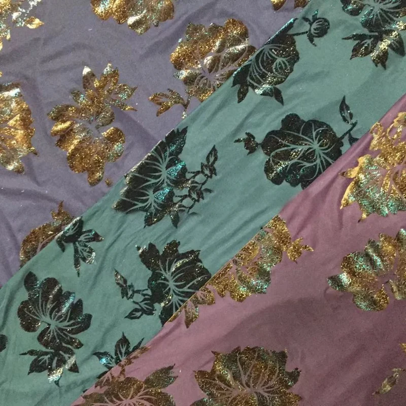 Wholesale China Curtain 144F, 100% Polyester 180Gsm-300Gsm Short Plush Solid Italian Stretch Silk Velvet Fabric/