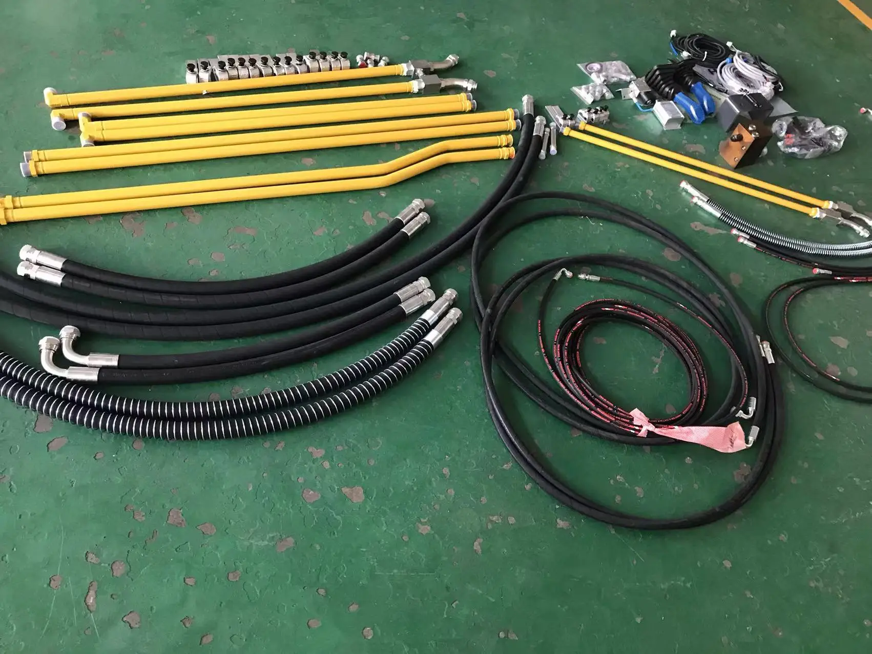 Excavator Hydraulic Breaker Piping Line Kits Hydraulic Excavator Pipe Clamp Hydraulic Oil Hose Piping