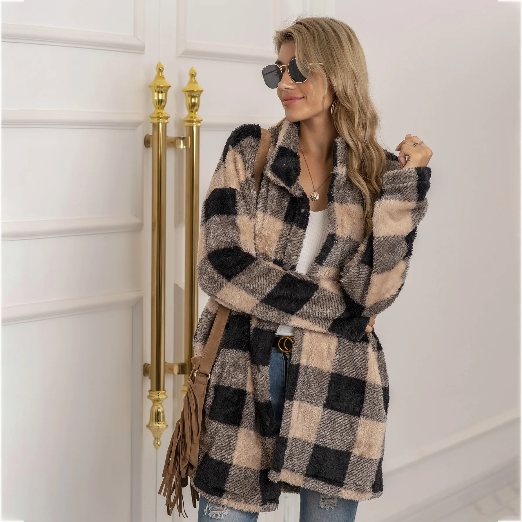 
2021 new Color blocking plaid fluffy long sleeve cardigan jacket coat for women 