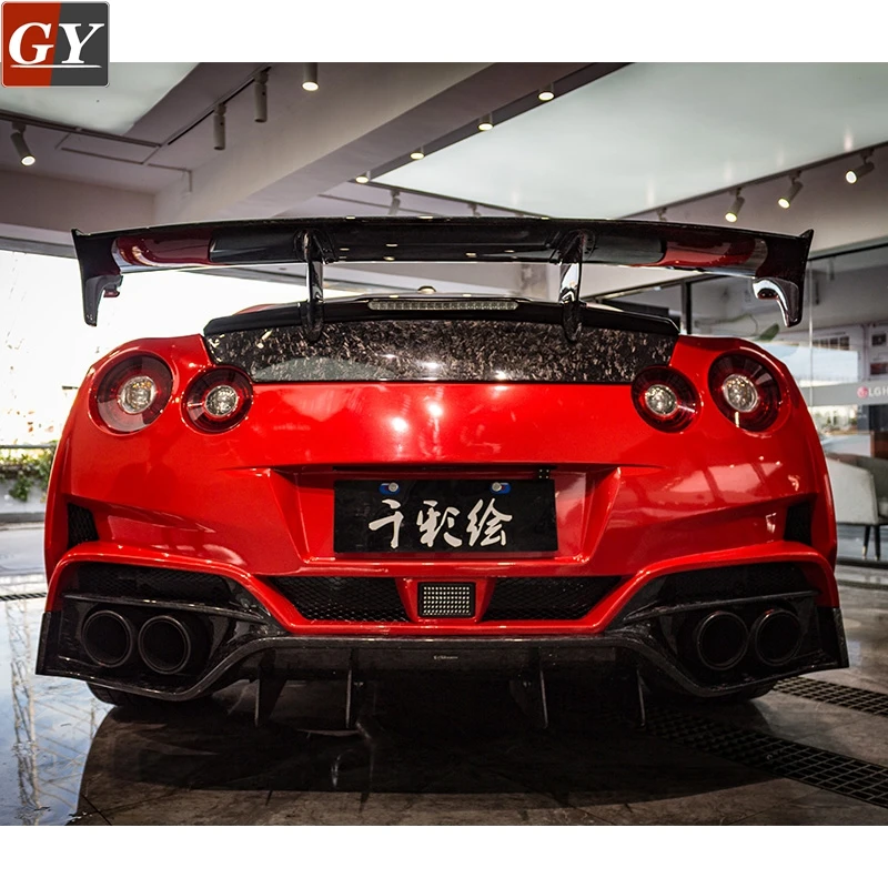 PORTION FORGE CARBON VARIS19 Ver MAGNUM OPUS STYLE BODY KITS FOR NISSSAN 08- R35 GTR