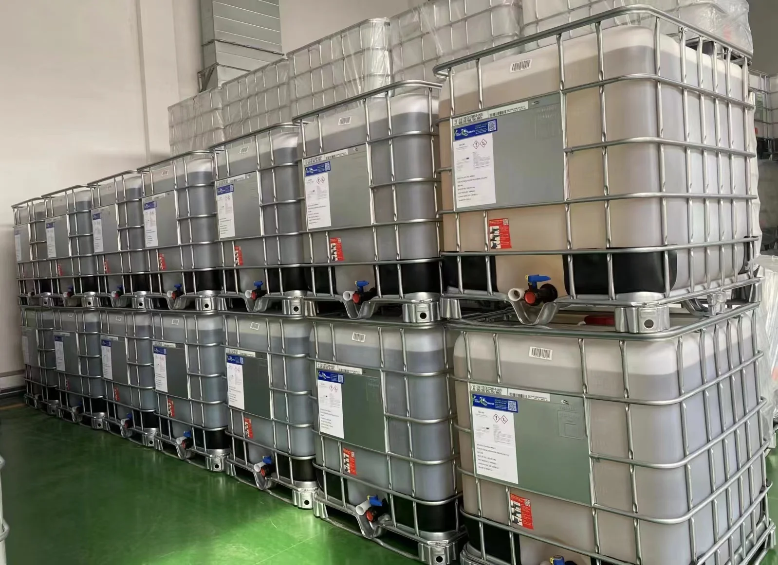 Hot Selling Manufacturers Textile softener hydrophilic silicone oil fluffy release agent dyes chemicals weak cationic