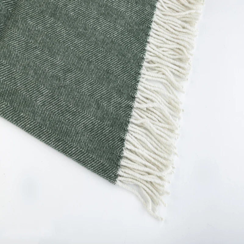 Herringbone High Quality 100 Australia Wool and Warm Throw Blanket  with Tassel for Home Textile and Sofa