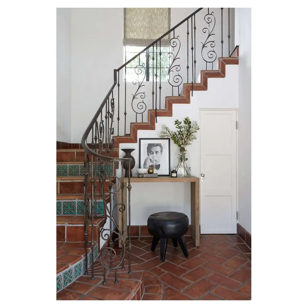 Orient Luxury Customized Classical Staircase Balusters Hand Forged Antique Steel Scrolls Design Security Wrought Iron Railing