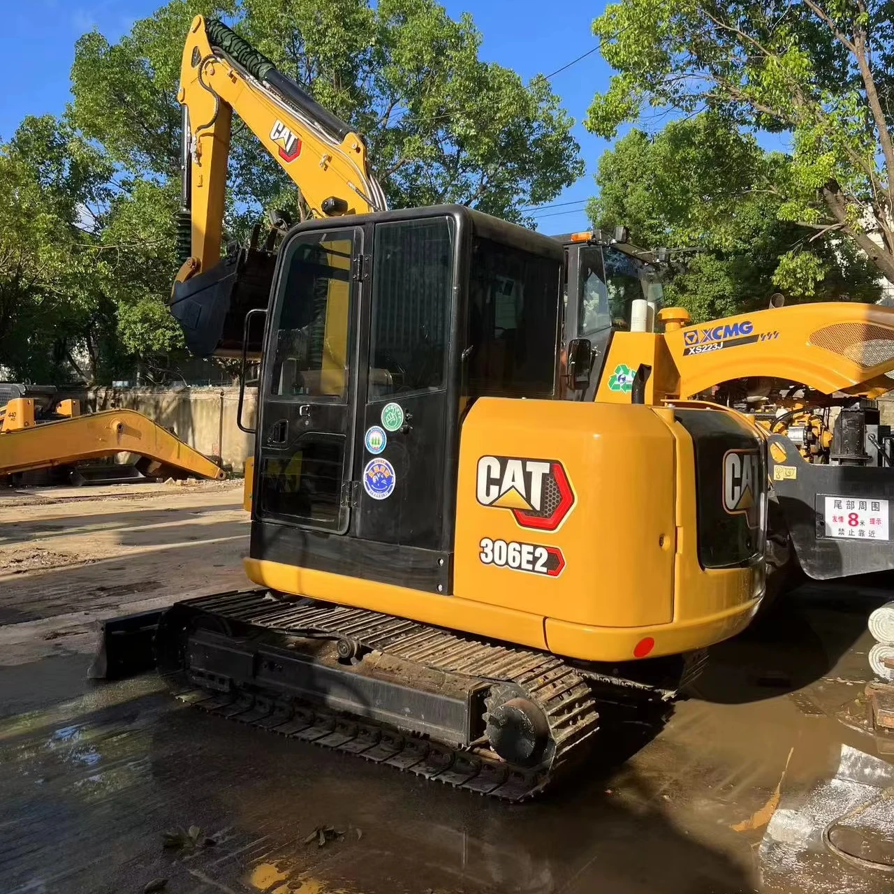 Used CAT 320D2 Crawler Excavator 6-20 Ton Operating Weight 3M Bucket Capacity with Engine Pump Motor-in Working Condition