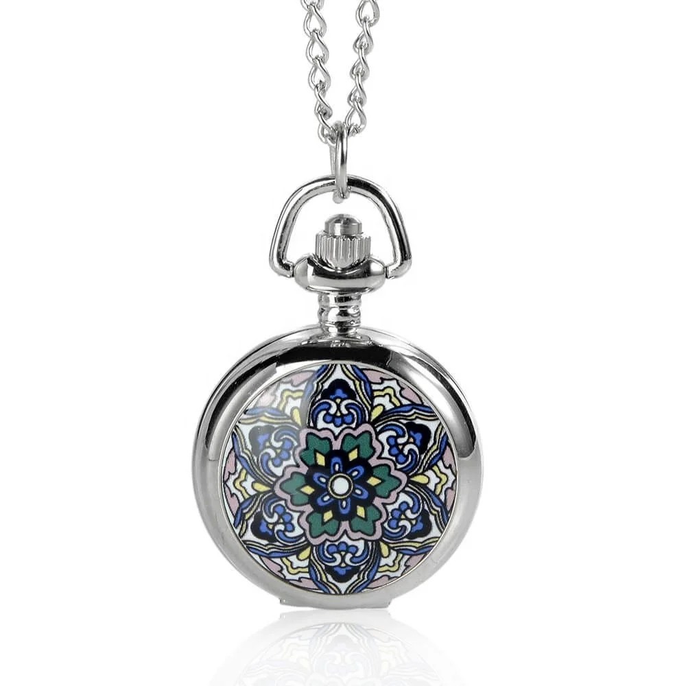 Classical Design pocket watches flower pattern case Arabic numerals necklace Quartz watches (1600564494200)