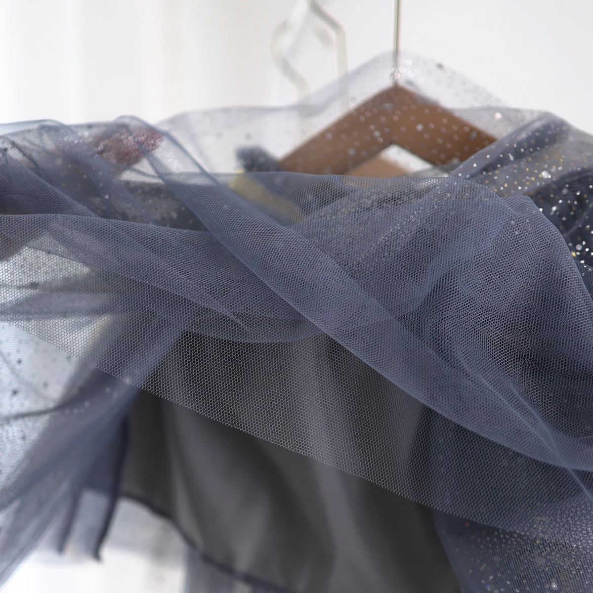 Kids Shining Sequins Tutu Children Ruffle Skirt Black Tutu Lining Cotton Kids Tulle Pleated Skirts for Girls Tutu Toddler Skirt