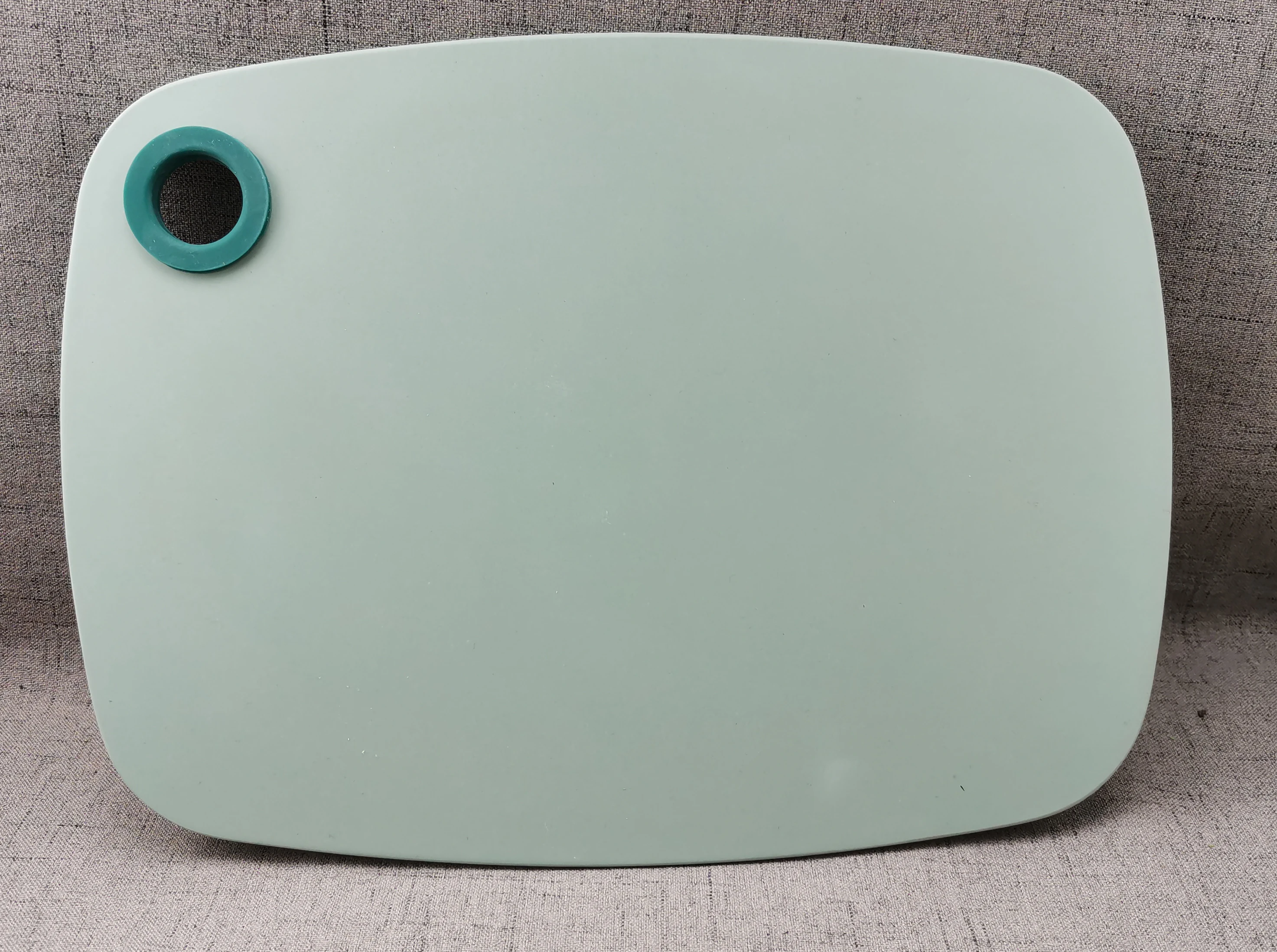 Best selling items new style green lifestyle bio bamboo fiber cutting board