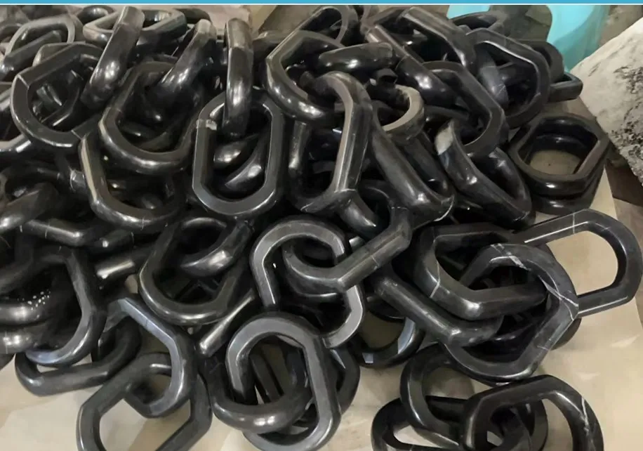 Luxury Home Decor White/Black Marble Chain Link