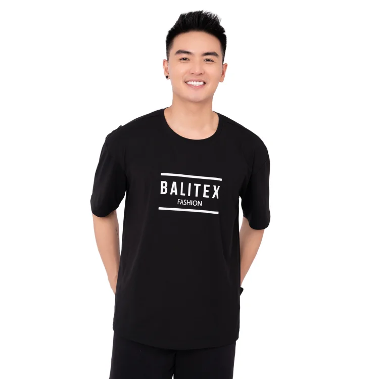 Best Selling Custom T Shirt Sustainable Fashionable Embroidered Logo Plastic Bag Packing Vietnamese Supplier Factory