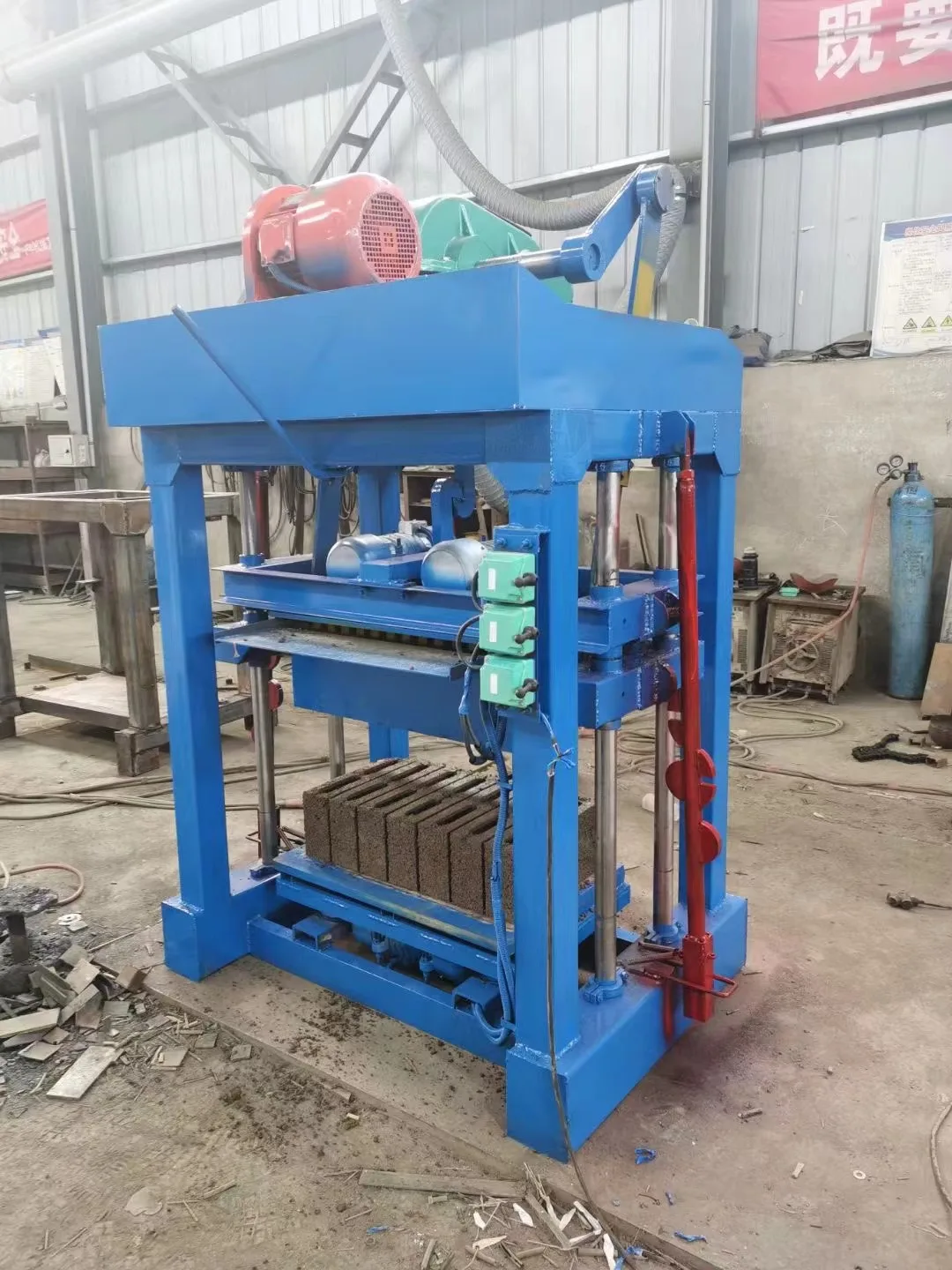 Electrical second hand low cost clay mud silica sand standard brick making machine for sale supplier