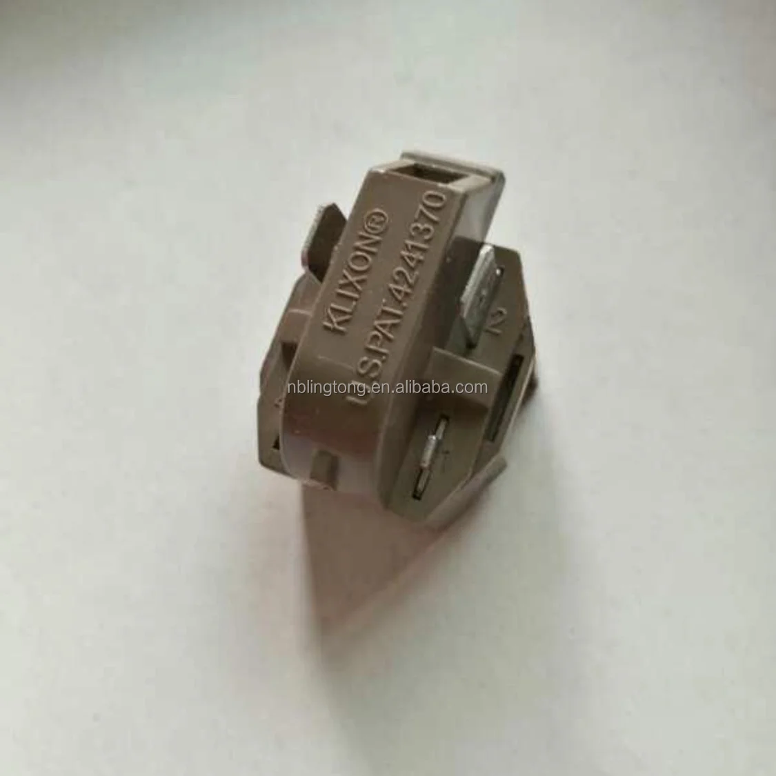 Electronic Protector 5303007173 10097202 WR7X194 5303007173 IC102 66858-1 Fridge Parts Refrigerator Compressor Relay PTC