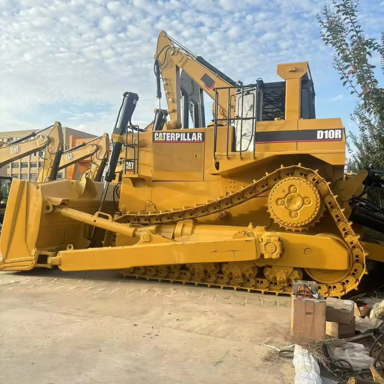 Бульдозеры гусеничные caterpillar catD10R 90% новая в отличном состоянии высокое качество d8r D5K