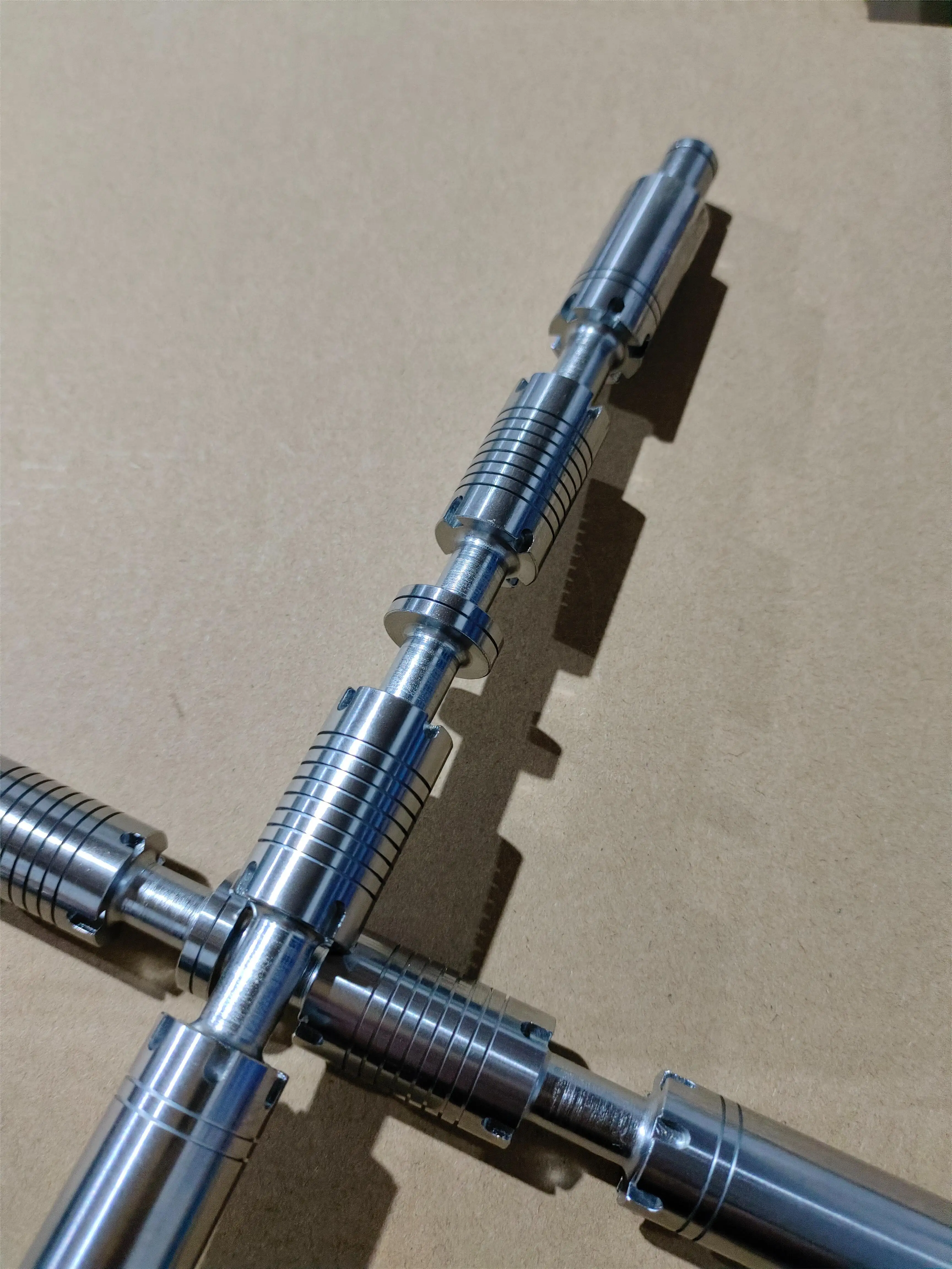 CNC фрезерные пользовательские части 5 оси вал с ЧПУ Золотниковый клапан производство