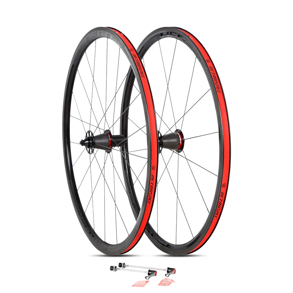 Lightweight and aero bike 30mm Clincher 700c Road Carbon Wheelset with flat spokes