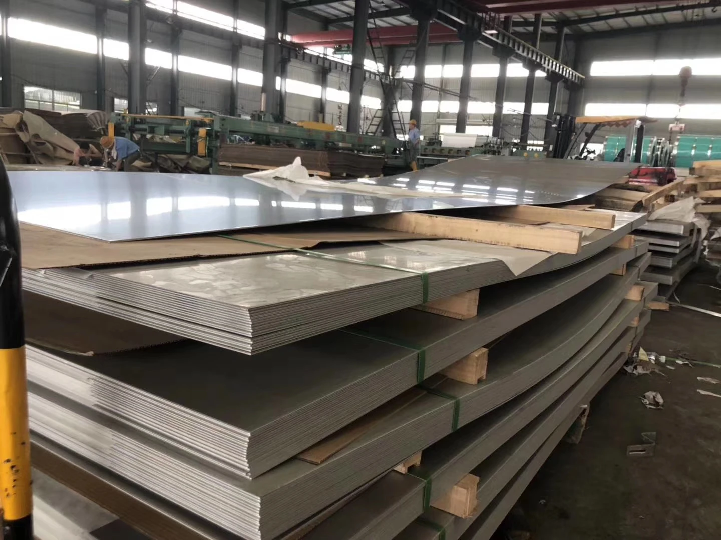 aisi 430 mirror finish 304l stainless steel sheet high quality 2b china price sus304