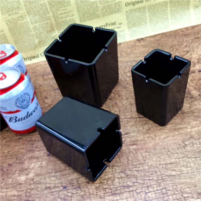 Wholesale high quality easy clean multiple specifications black square/ round cigar ashtray resin melamine ashtray custom