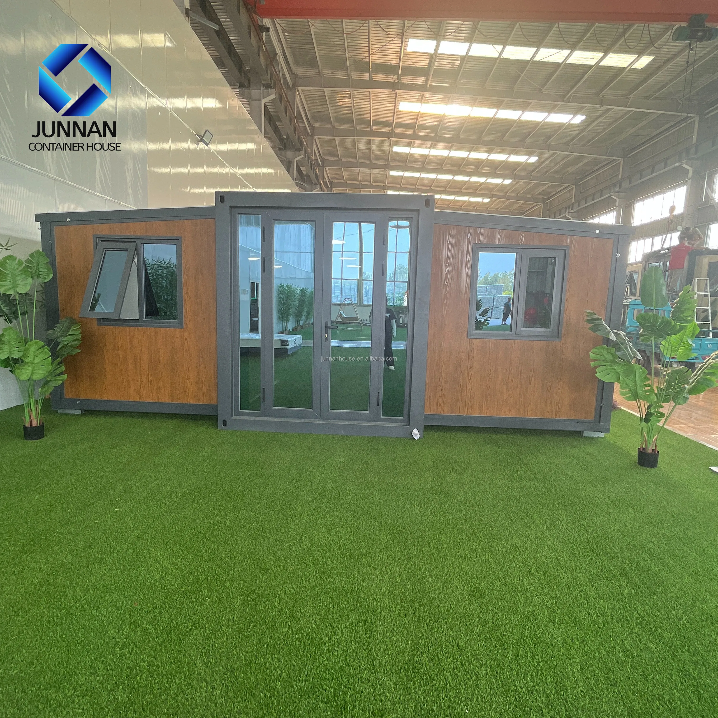 waterproof modular villa double-wing 3 bedroom with shower fold out container house on wheels