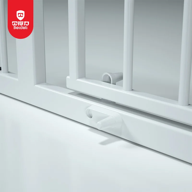 High Quality Indoor Adjustable Child Safety Retractable Baby Gate Baby Safety Gate for Stairs