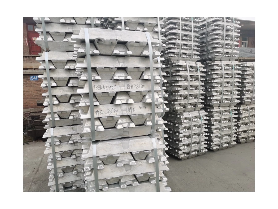 China  A7 Aluminum Ingots 99.7% 99.8%