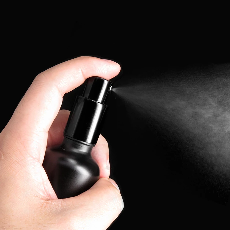 Wholesale IRA-003 High quality 50ml strengthening and cleaning spray lash cleanser private label