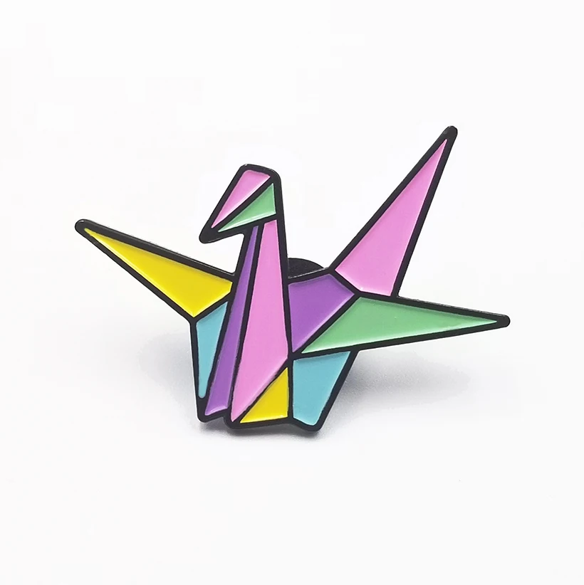 Custom made factory Zinc alloy Plating aluminum aka name badge souvenir parrot animal metal kids soft enamel Cartoon Lapel Pin