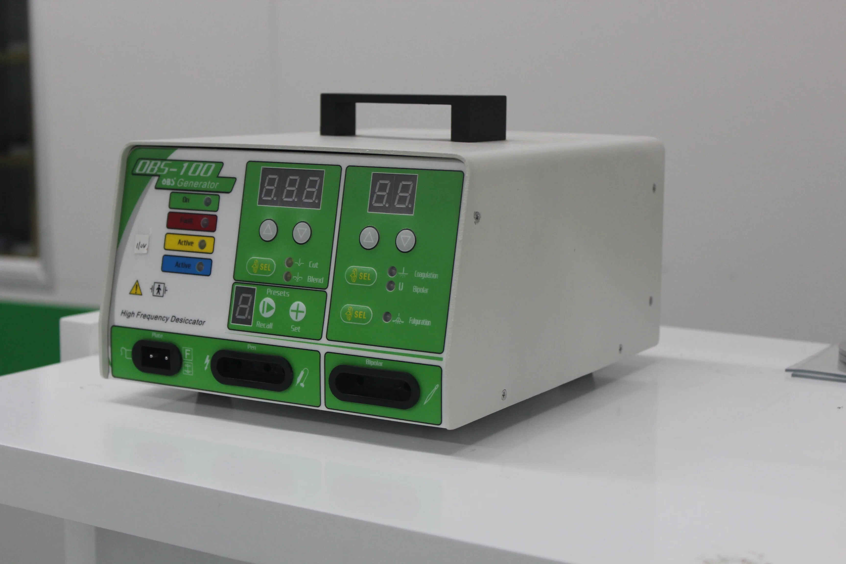 CE ISO approved Electrosurgical Electrosurgery Unit OBS-100C(I) electrosurgical generator