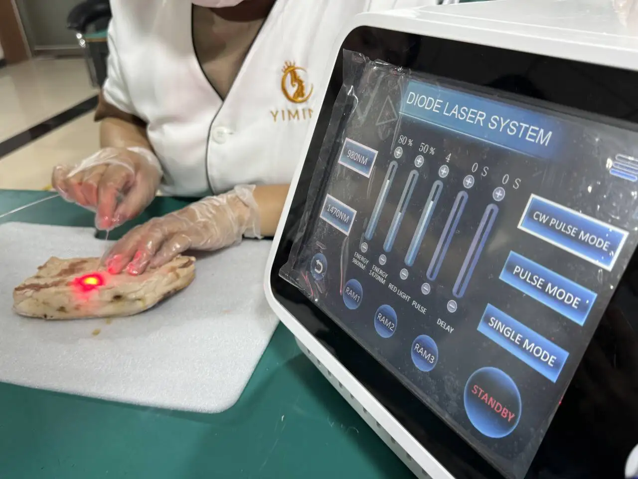 Newest densitometro hueso portatil ecografo mindray  2024 laser diode endolaser surgical ent diode laser  diode surgical