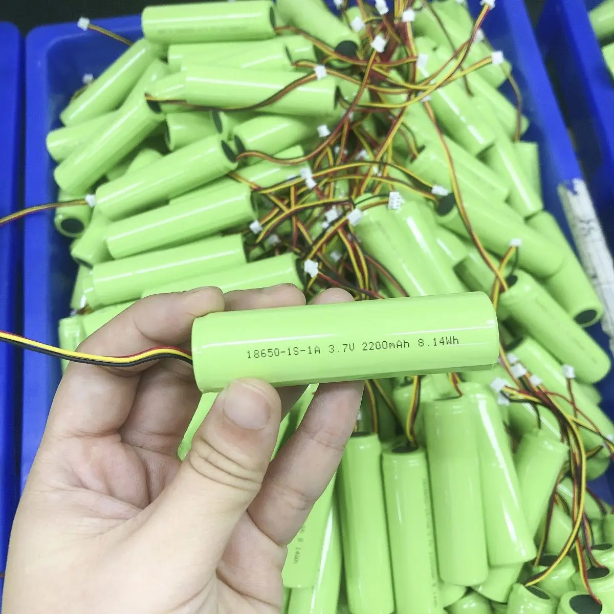 Factory OEM High Capacity rechargeable 18650  batteries 3.7v 3000mAh lithium ion 18650 battery