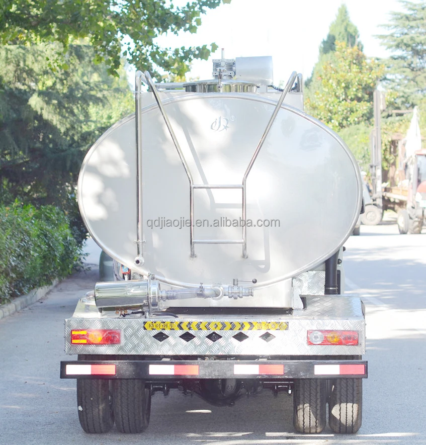 Factory Price Automatic Calf Milk Feeder Wagon Dairy Farm Equipment  3000 Liter Stainless Steel Water Tanker Cart for Farm Use