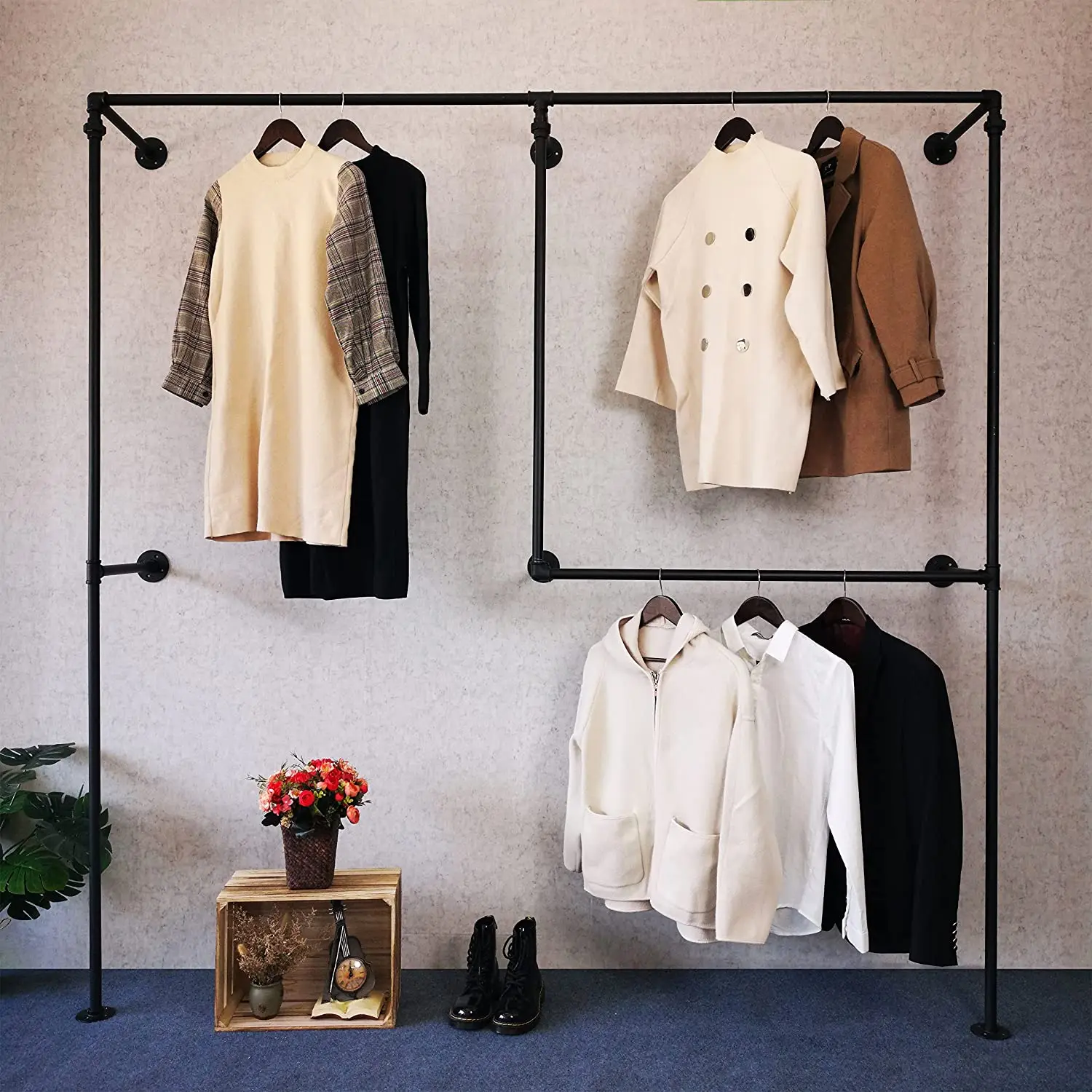 Bedroom light luxurious clothes hanger home room simple clothes hanger rental room clothes hanger floor