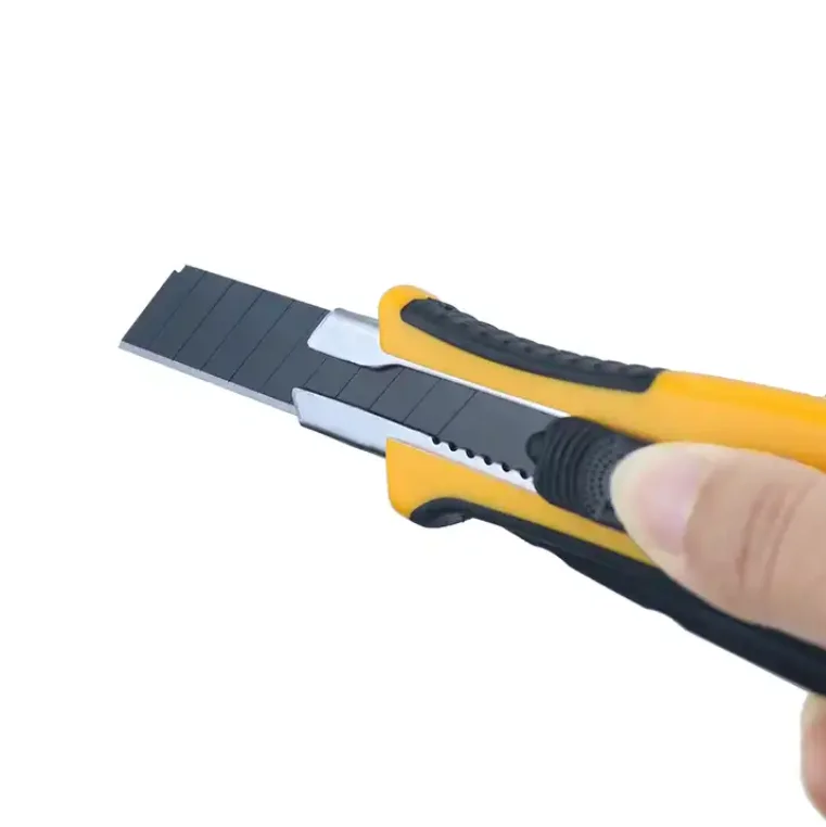 hot sale factory supply customized  rubber case   utility knife with flat brake block