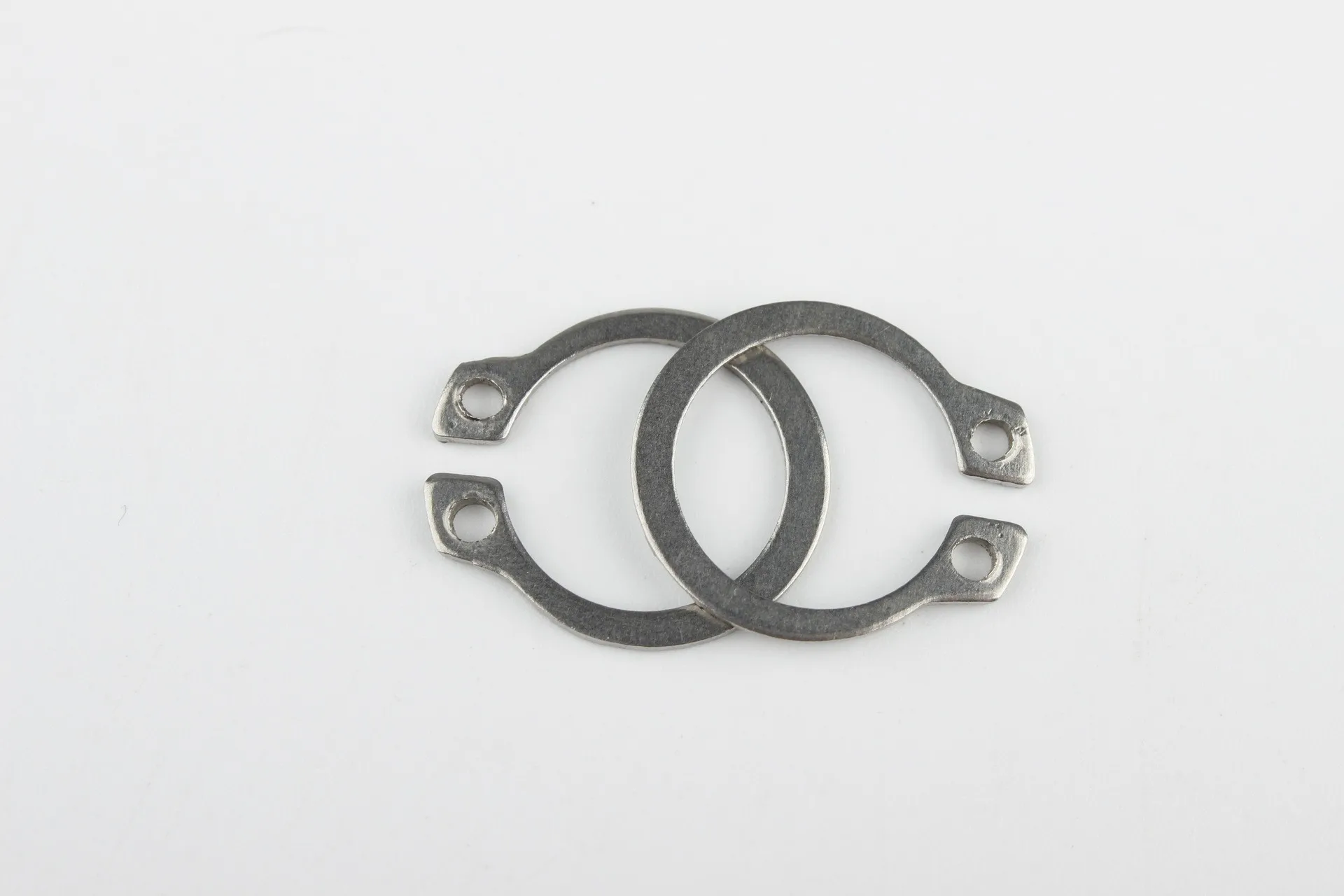 304 Stainless Steel C-Shaped Clamp Ring Elastic Outer Bearing Shaft Clamp Spring GB894 Retaining Ring Shaft Clamper Washers