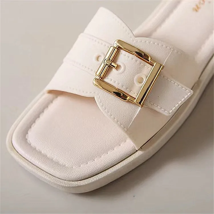 Fashion slippers Ladies Summer Wear Non-slip Beach Shoes New square Buckle Flat Bottom Casual Sandals Wholesale