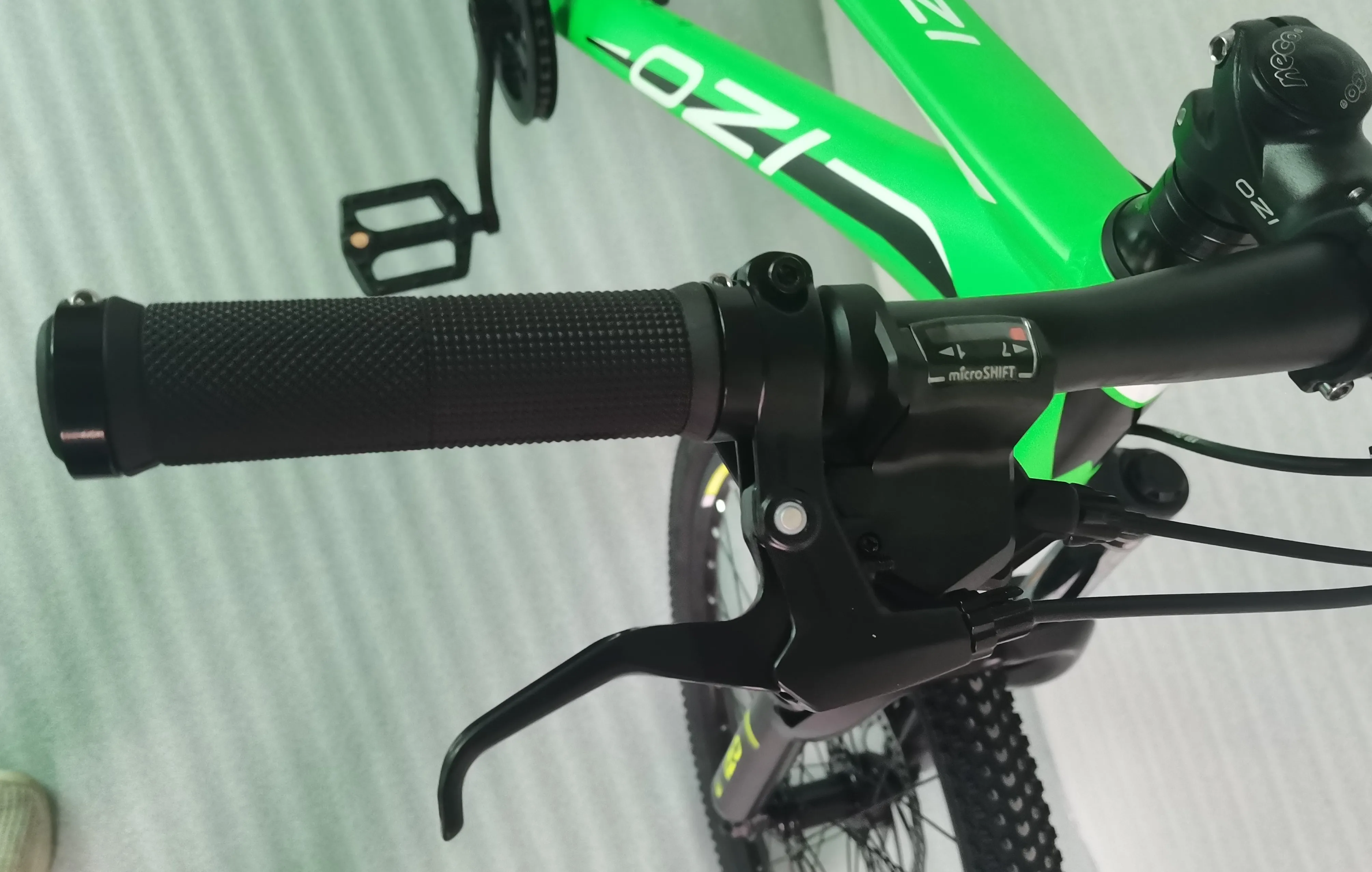 A ONE 21 Speed Bicicleta De Downhill Cycling Frame Bicycle Factory Price Man Mountain Bike For Adults